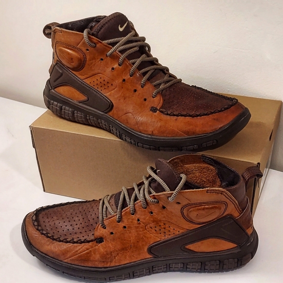 Rare NIKE vintage Mowabb 2 Considered Shoes size 10 mens